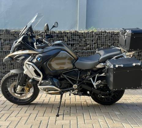 BMW R 1250 GS ADVENTURE BMW R 1250 GS ADVENTURE